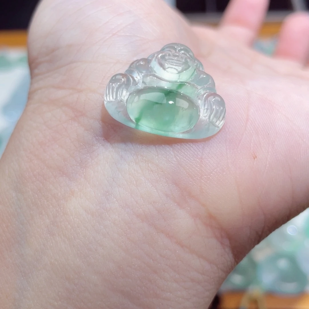 颈饰未镶嵌翡翠佛公