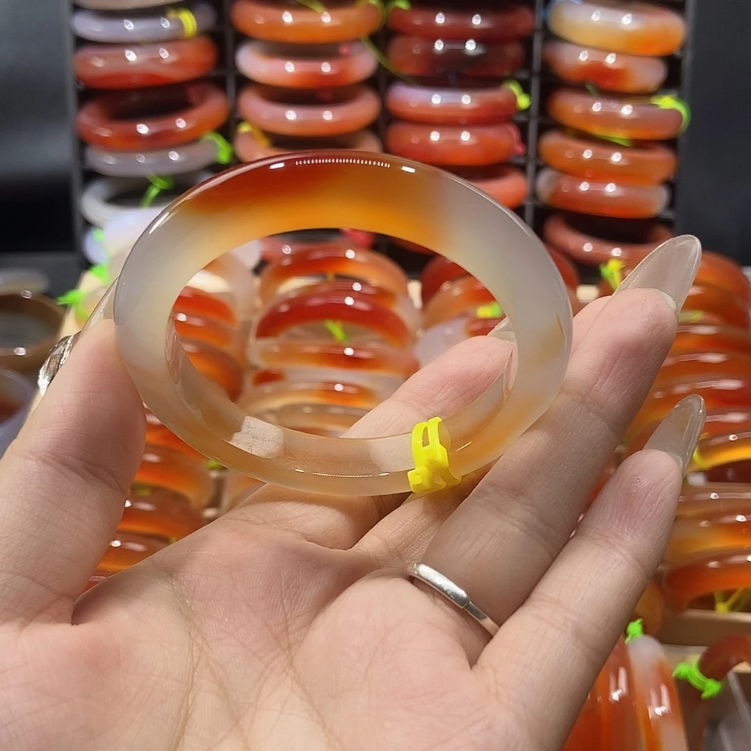 玛瑙/玉髓未镶嵌手镯56