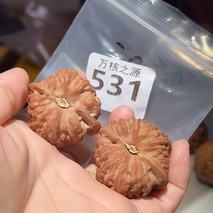 桃核吊坠40平谷凹底……