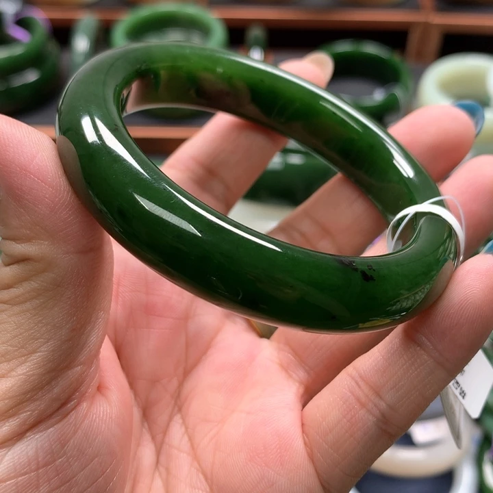 【闪购商品】未镶嵌手镯和田玉（碧玉）36