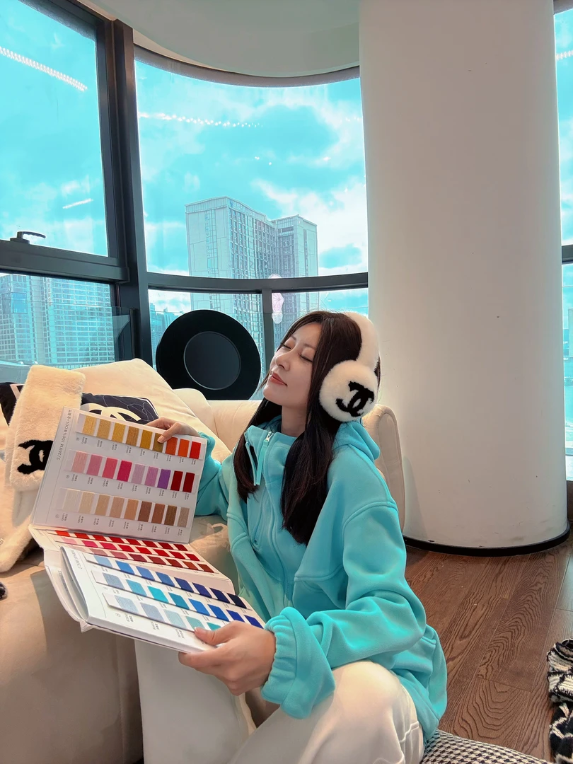 【LUXINIUYA】团宠外套！入冬焊在身上暖暖时尚连帽外套QDS470