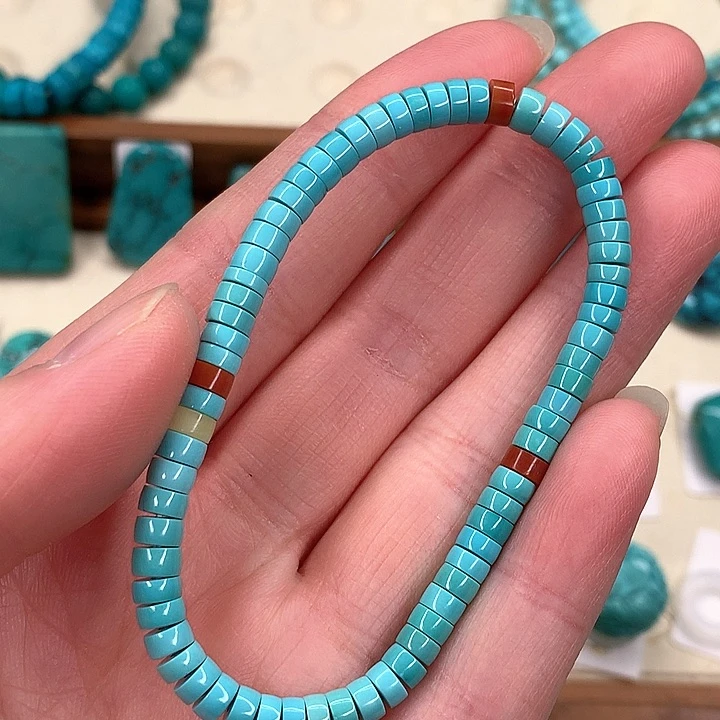 绿松石配饰未镶嵌