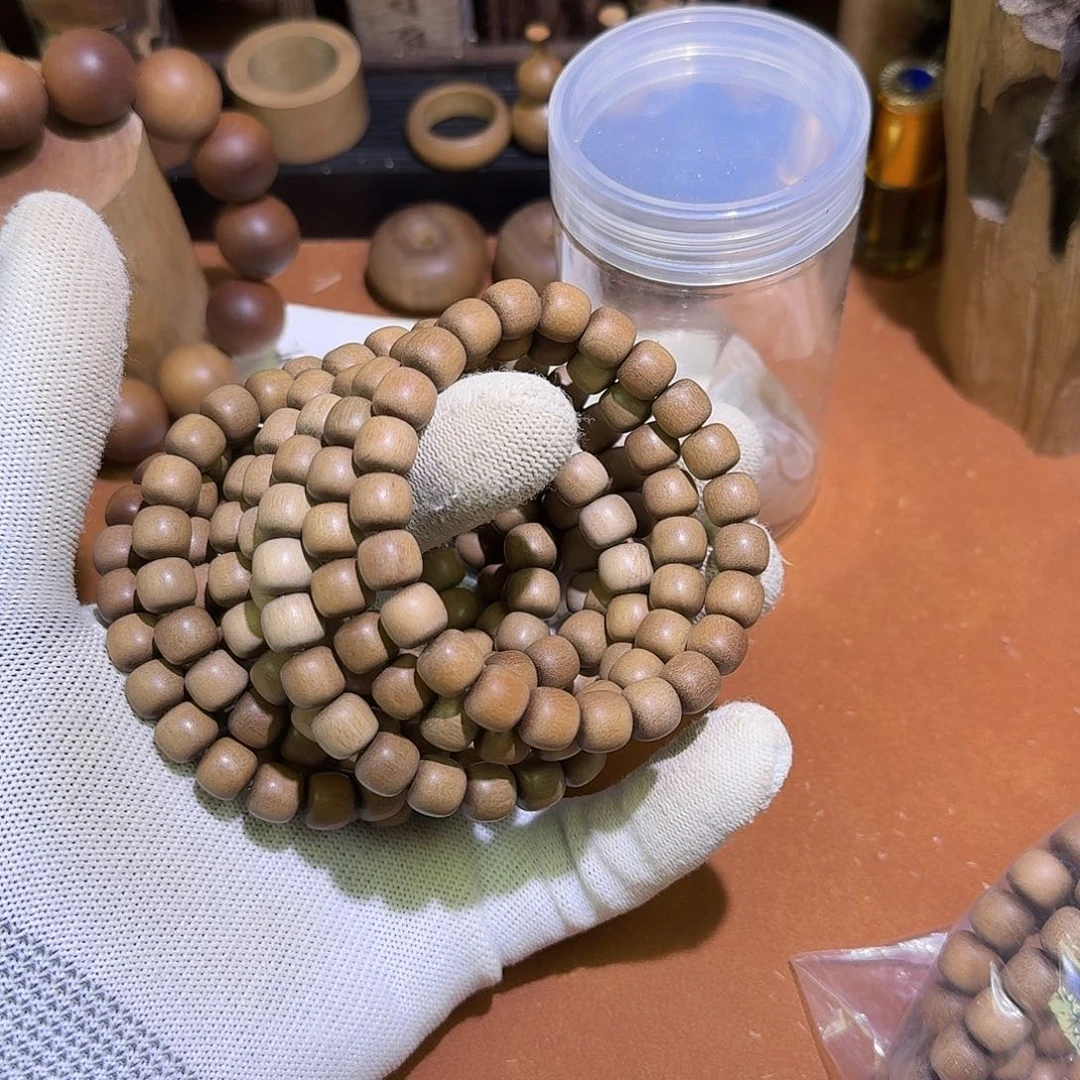 檀香木老山檀香8×9×23颗黑肉顺纹