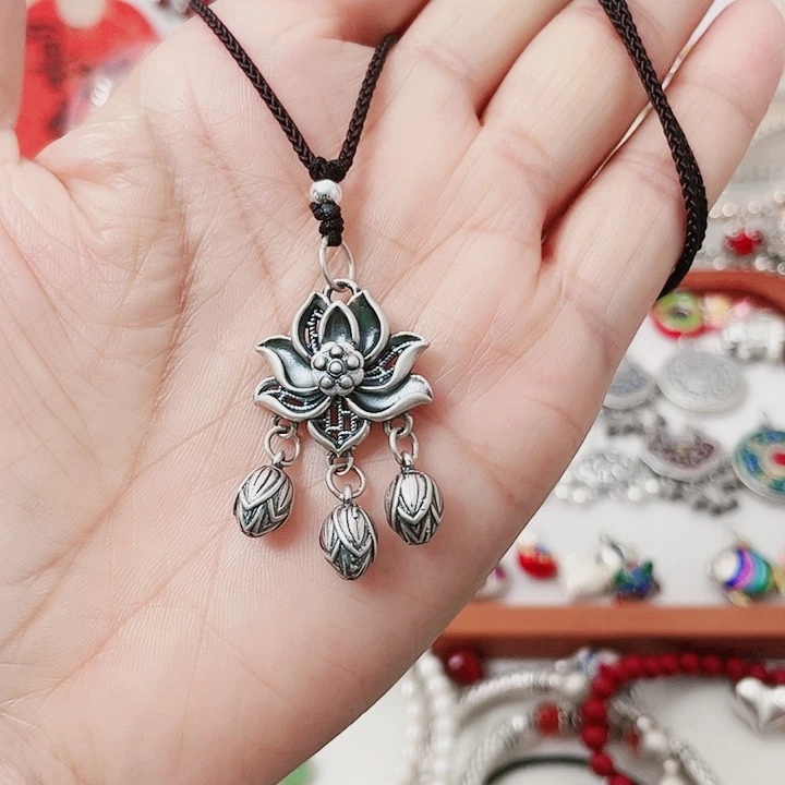 珐琅吊坠足银莲花吊坠