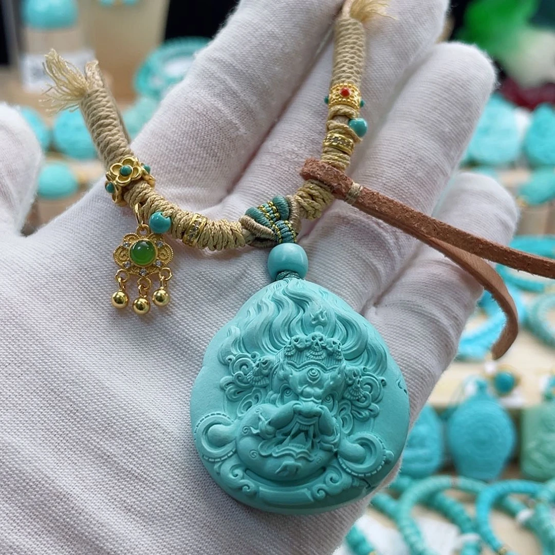 未镶嵌绿松石珠宝奇石