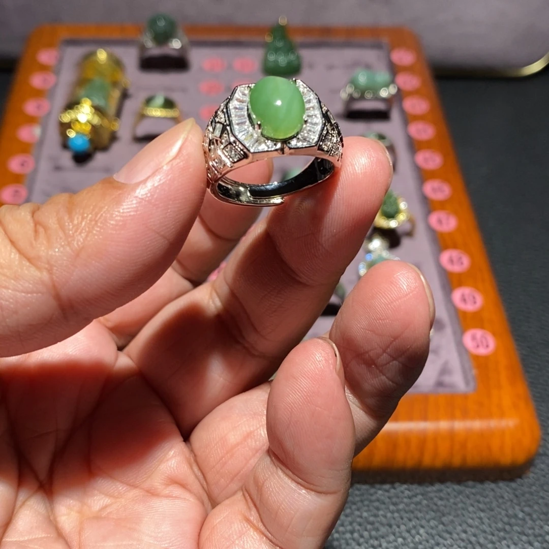 和田玉（碧玉）未镶嵌戒指