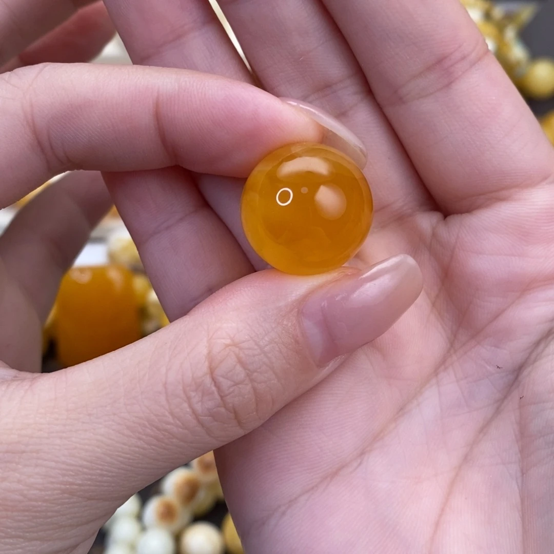 蜜蜡未镶嵌裸石圆珠