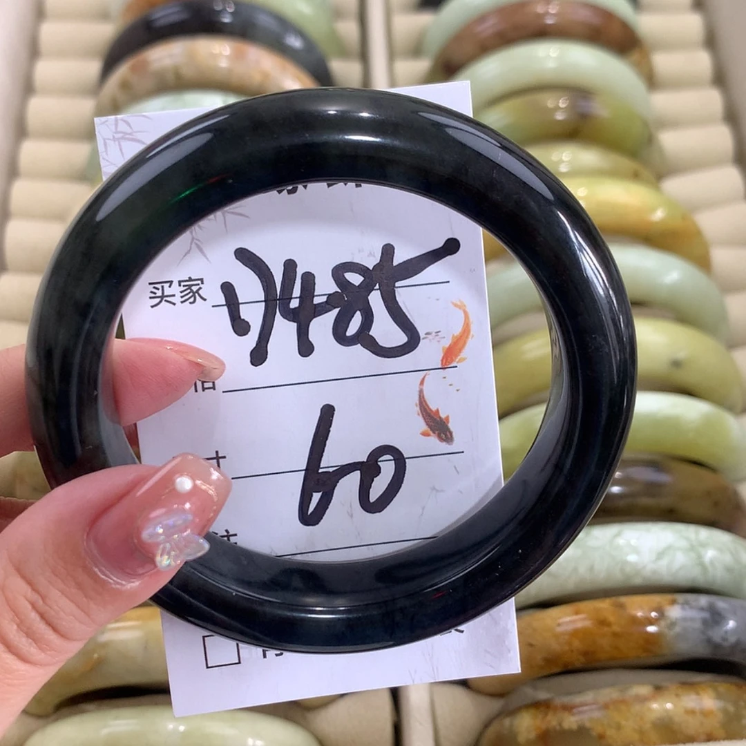 【闪购商品】未镶嵌蛇纹石玉手镯