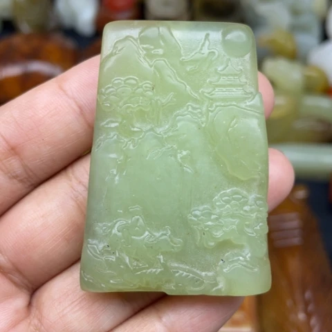 未镶嵌蛇纹石玉颈饰13