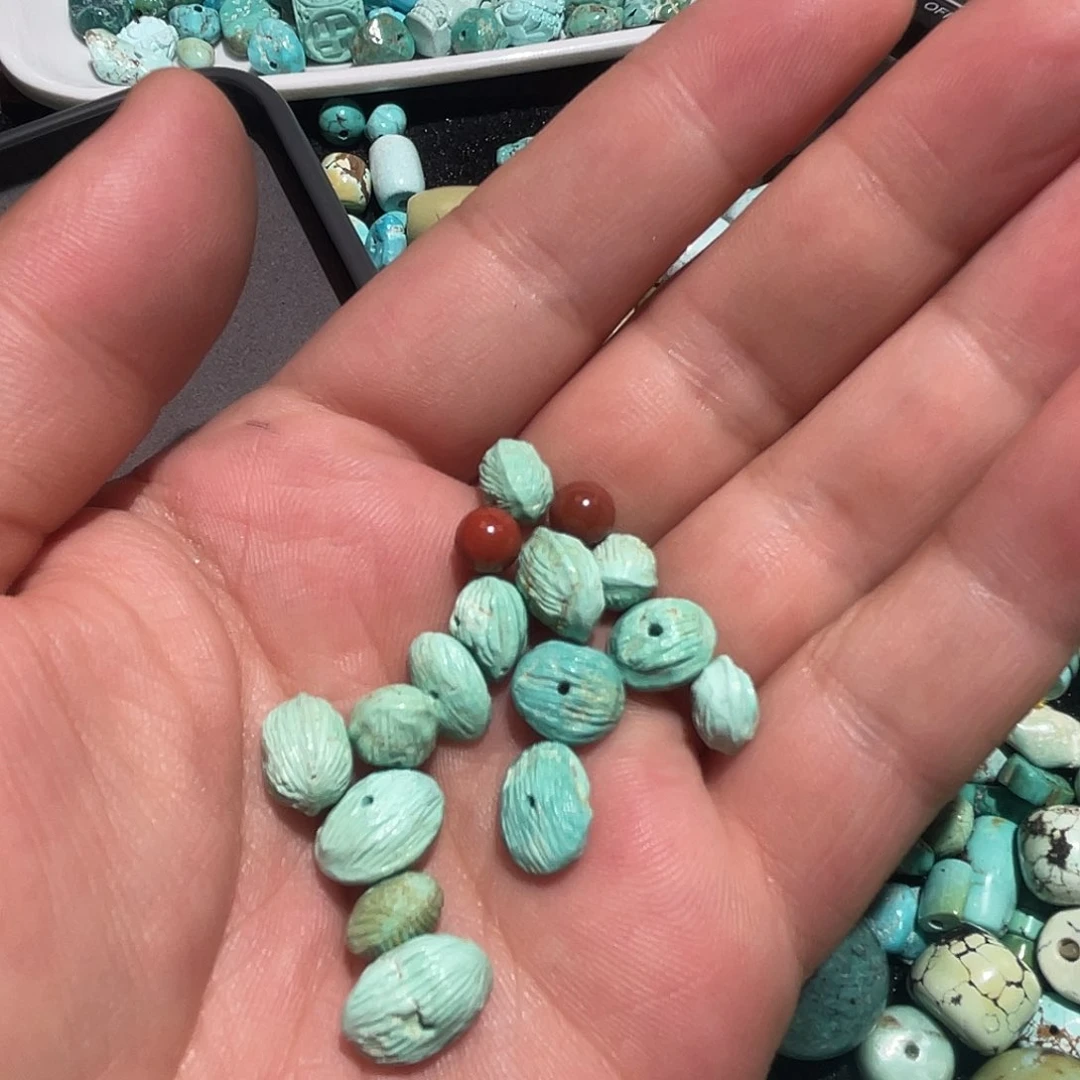 南红玛瑙未镶嵌珠宝奇石