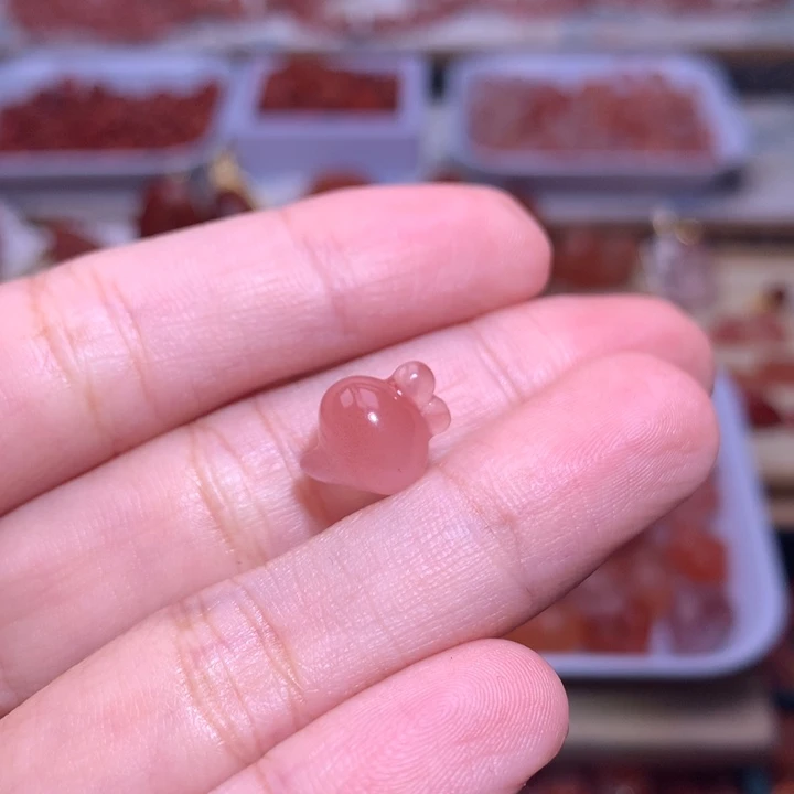 南红玛瑙未镶嵌珠宝半成品胡萝卜