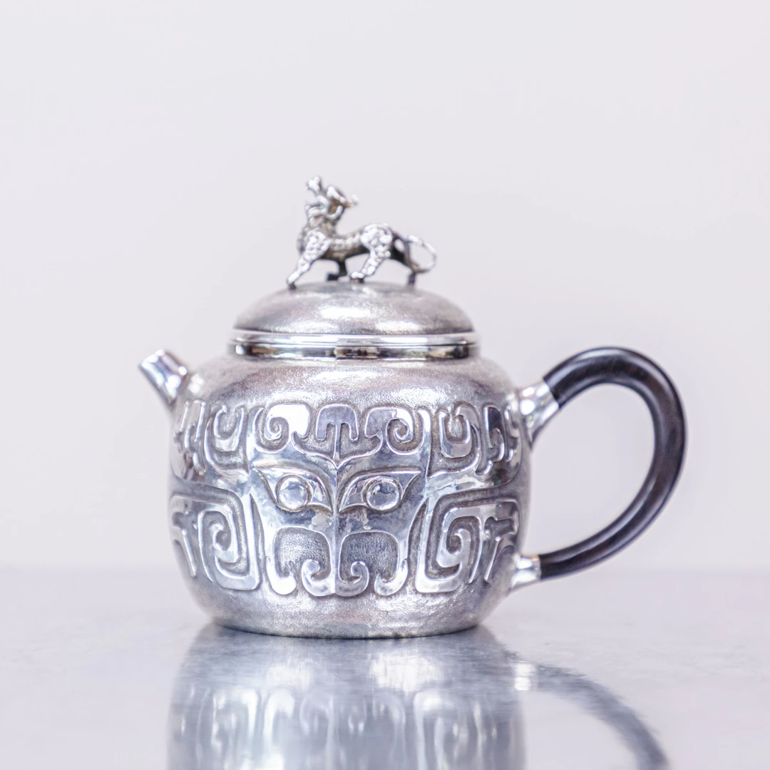 足银精工手工鏨刻饕餮纹粗纹泡茶壶百搭复古家用纯手工手工银壶
