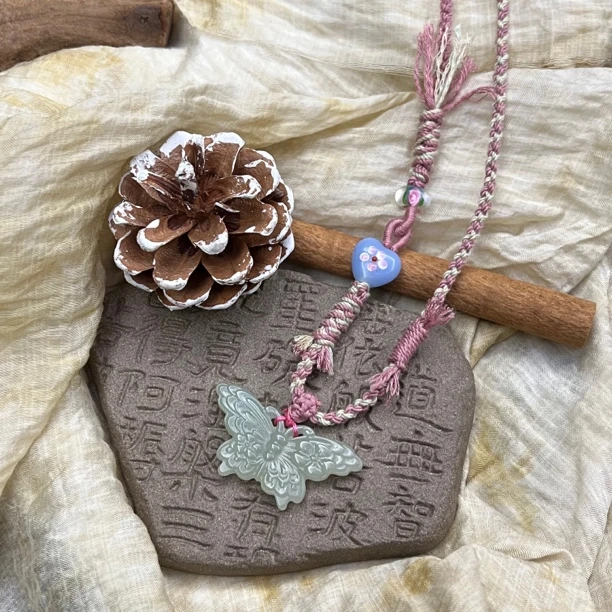 【鲍发户】*粉蝶赐福*和田玉项链