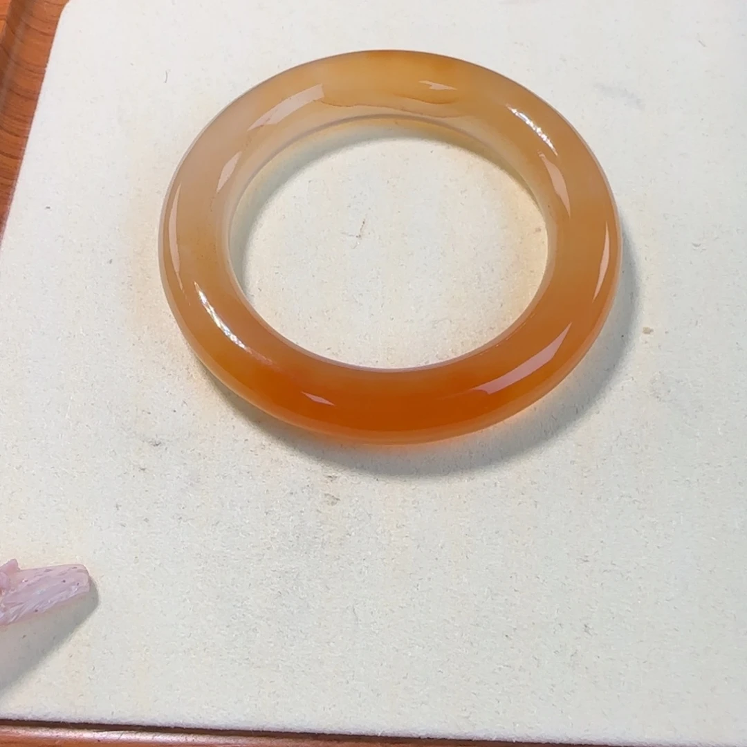 2****玛瑙/玉髓未镶嵌手镯