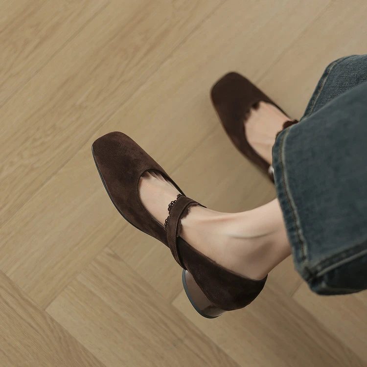 百搭护士鞋尖头新款3CM单鞋2025年秋季简约粗跟浅口纯色磨砂女