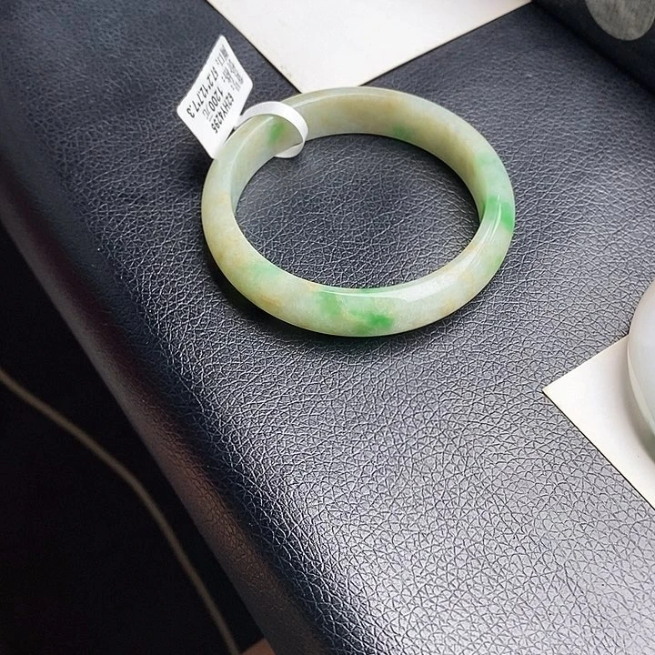 未镶嵌手镯翡翠57圈口