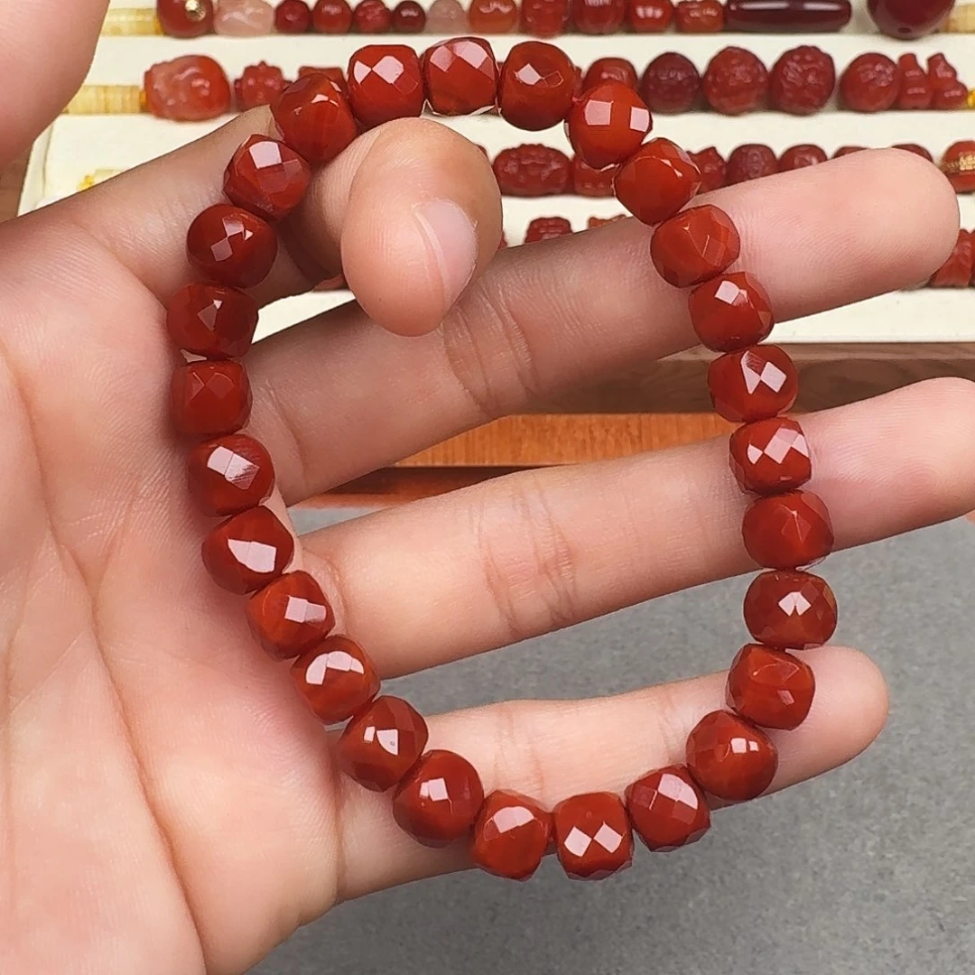 南红玛瑙合金颈饰