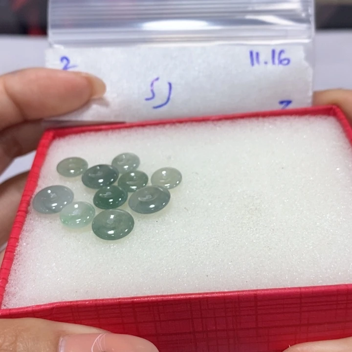 定制翡翠未镶嵌不退