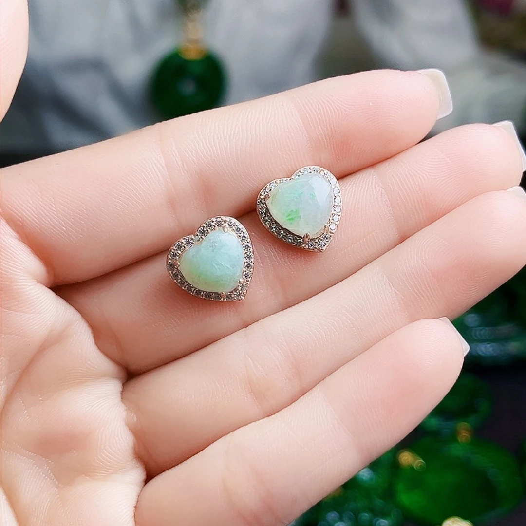 颈饰银S925镶嵌翡翠多样性