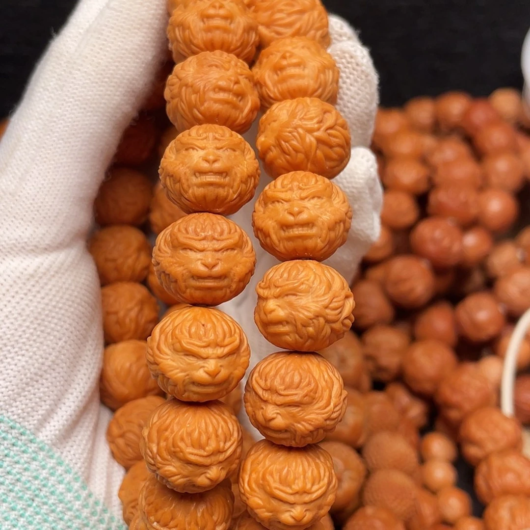 吊坠猴头核桃放****头大圣