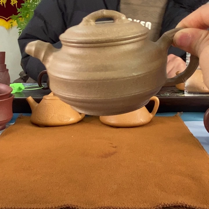 紫砂茶壶青段双线竹鼓240左右的容量