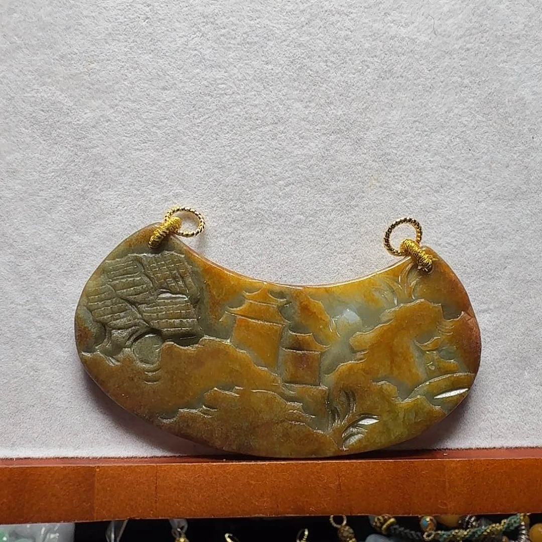 吊坠(赠链)未镶嵌翡翠