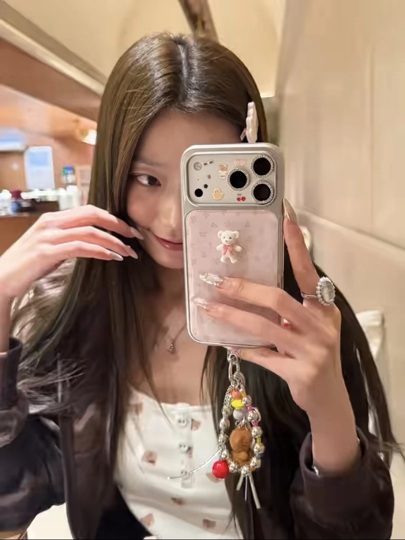 可爱粉底碎花粉结白熊珠链适用iPhone17promax手机壳苹果16pro新