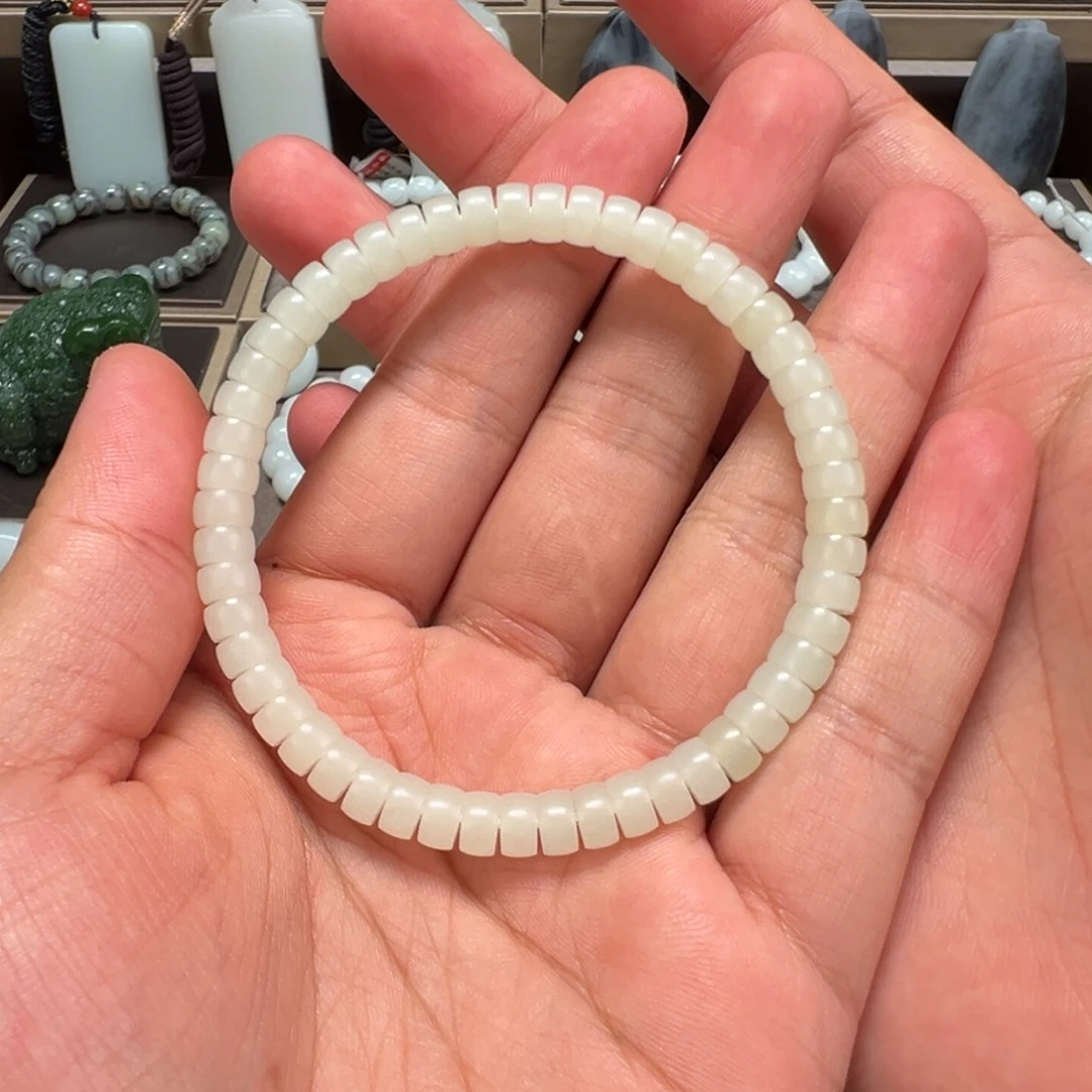 颈饰未镶嵌和田玉卡6.5mm