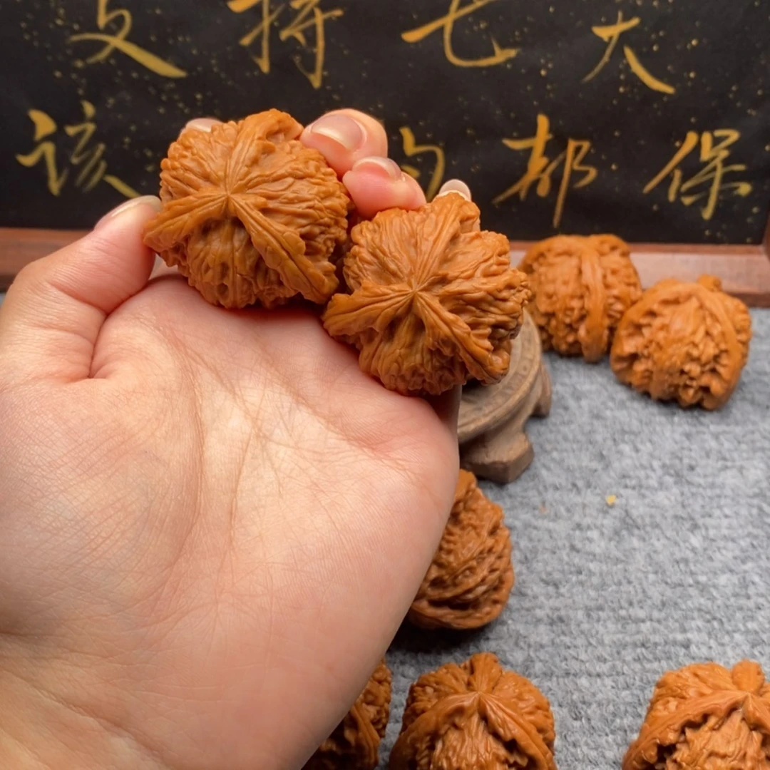 【闪购商品】吊坠文玩核桃美****毯