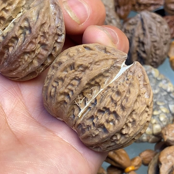 文玩核桃吊坠拿姐12