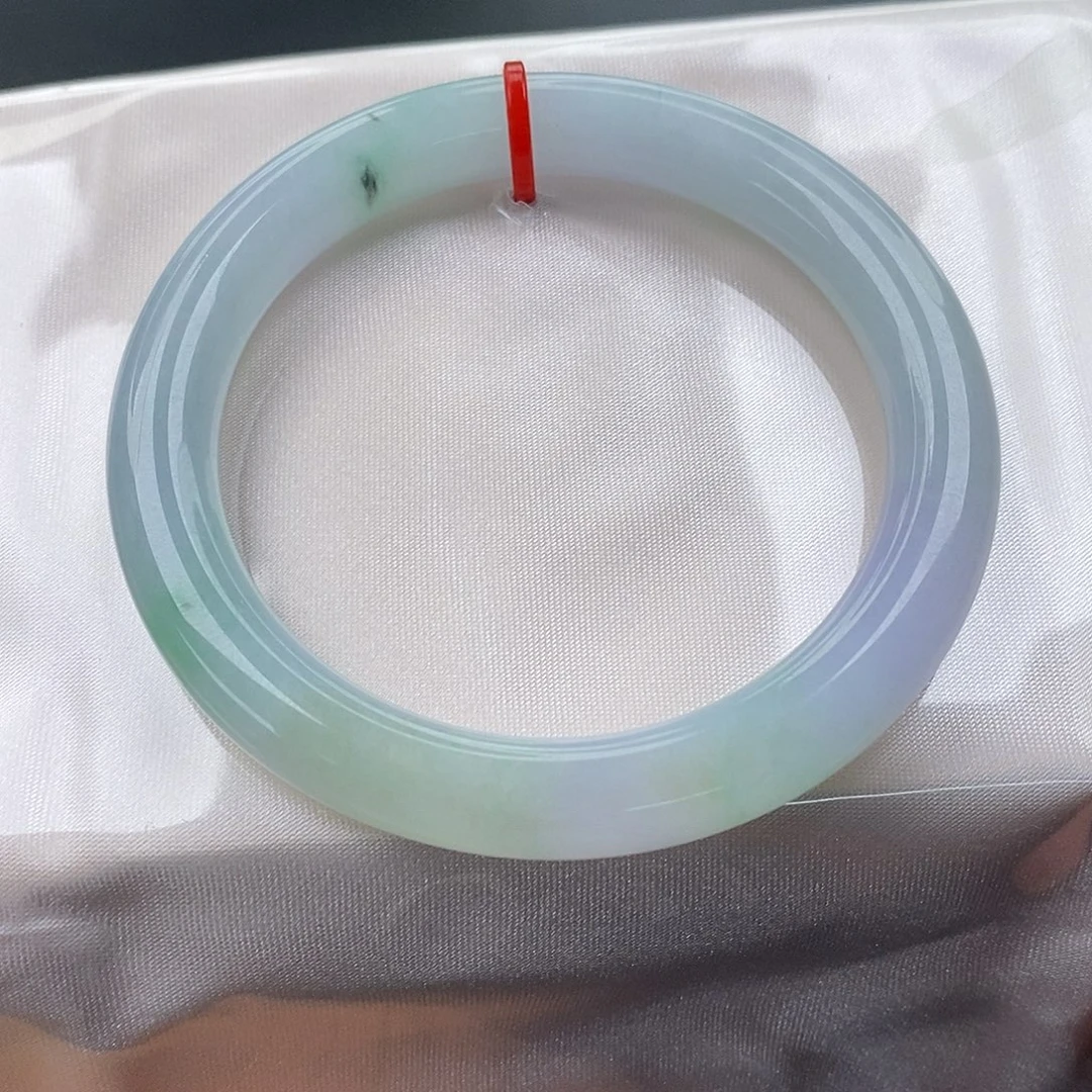 翡翠未镶嵌手镯（圆镯）5253圈