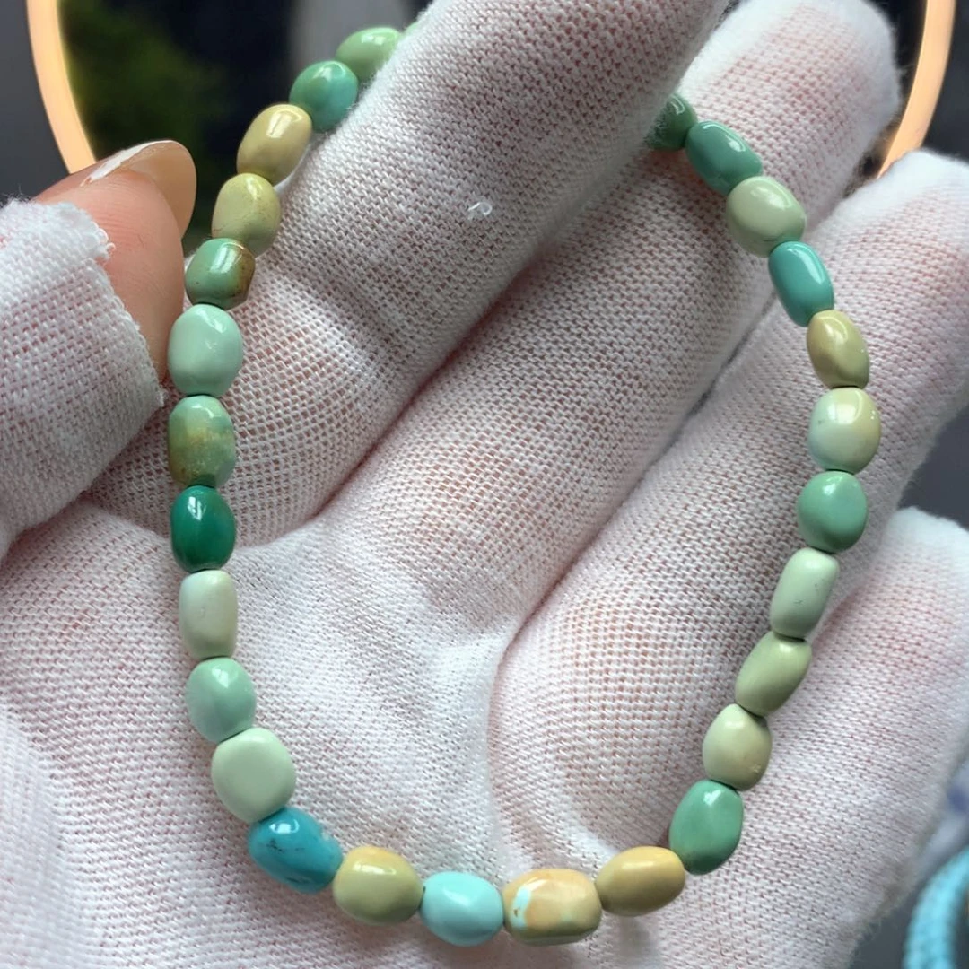 绿松石未镶嵌挂件