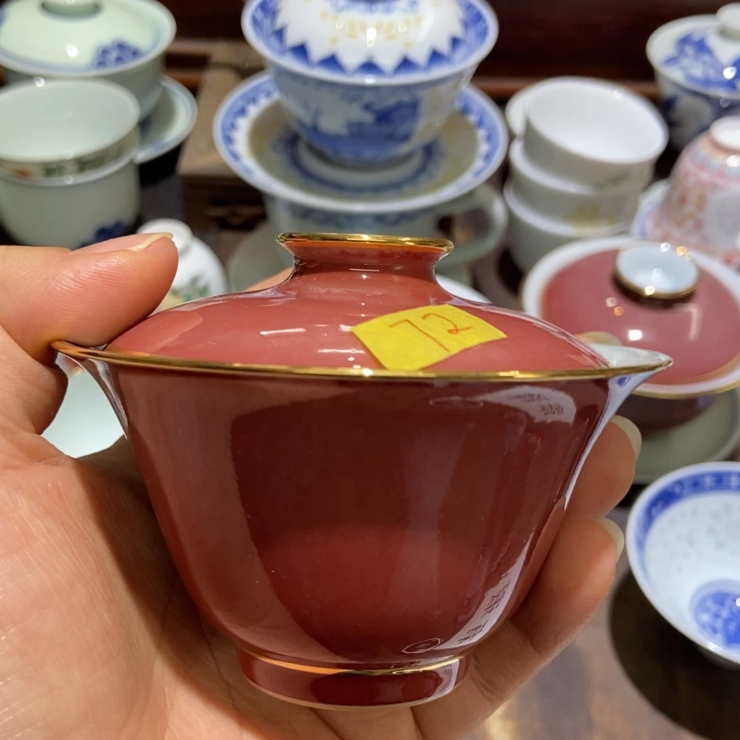 一***边陶瓷艺术品等行业的