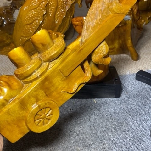 金丝楠⭐***?鼠你有钱的