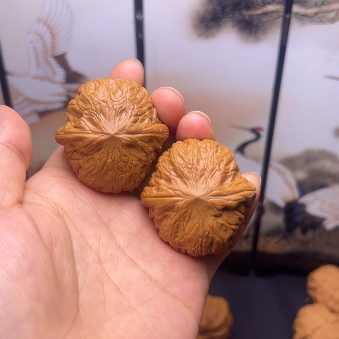 文玩核桃吊坠40铁锤妹妹