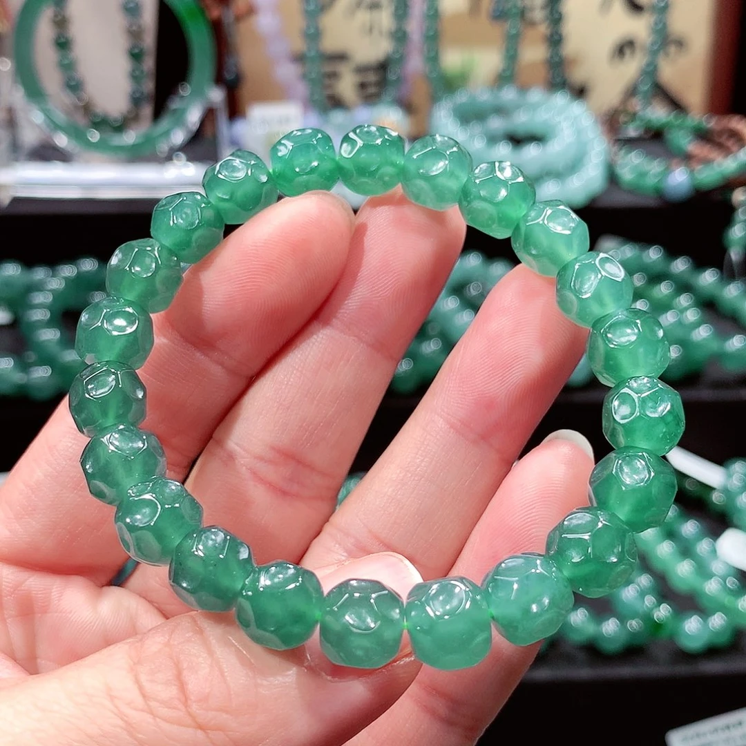 翡翠未镶嵌手链卡9.7