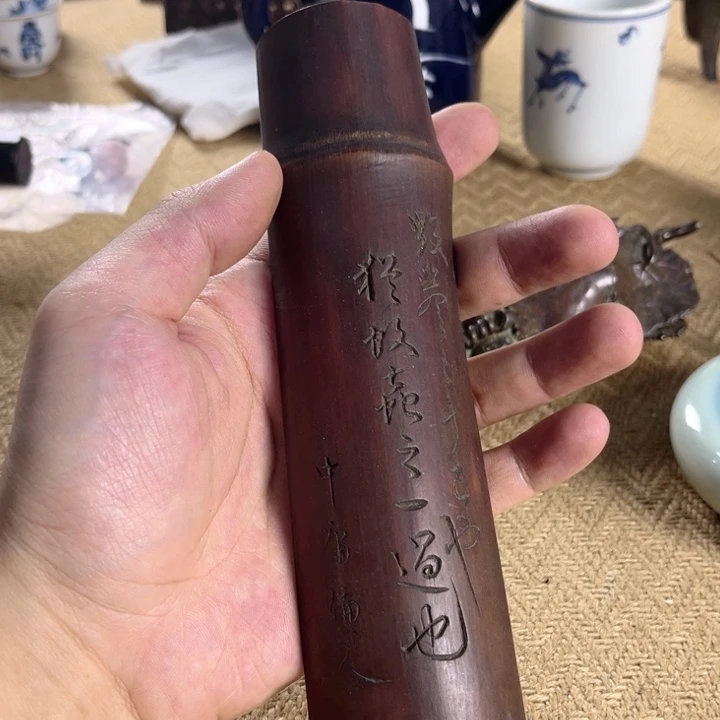 瓷片老板你好在干什么吗