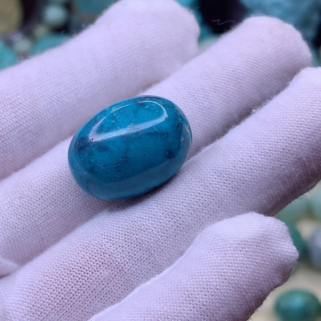 绿松石颈饰未镶嵌