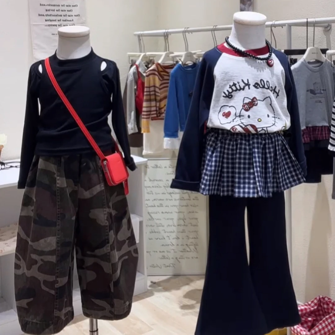 女童2025秋季新款帅酷女孩迷彩裤小心机针织上衣软牛仔裤两件套潮