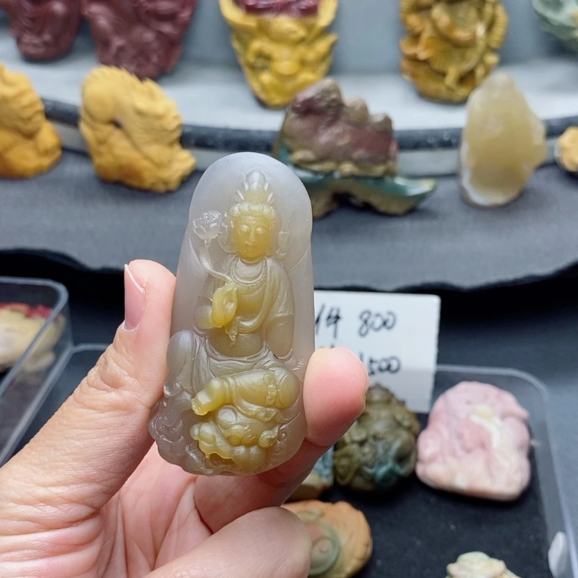 【闪购商品】定制石英质玉吊坠未镶嵌