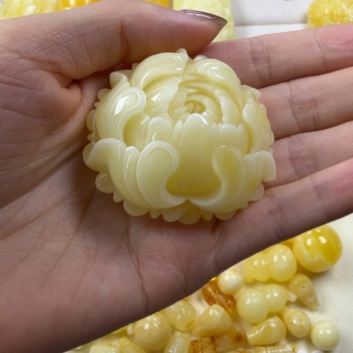 未镶嵌颈饰琥珀琥珀蜜蜡