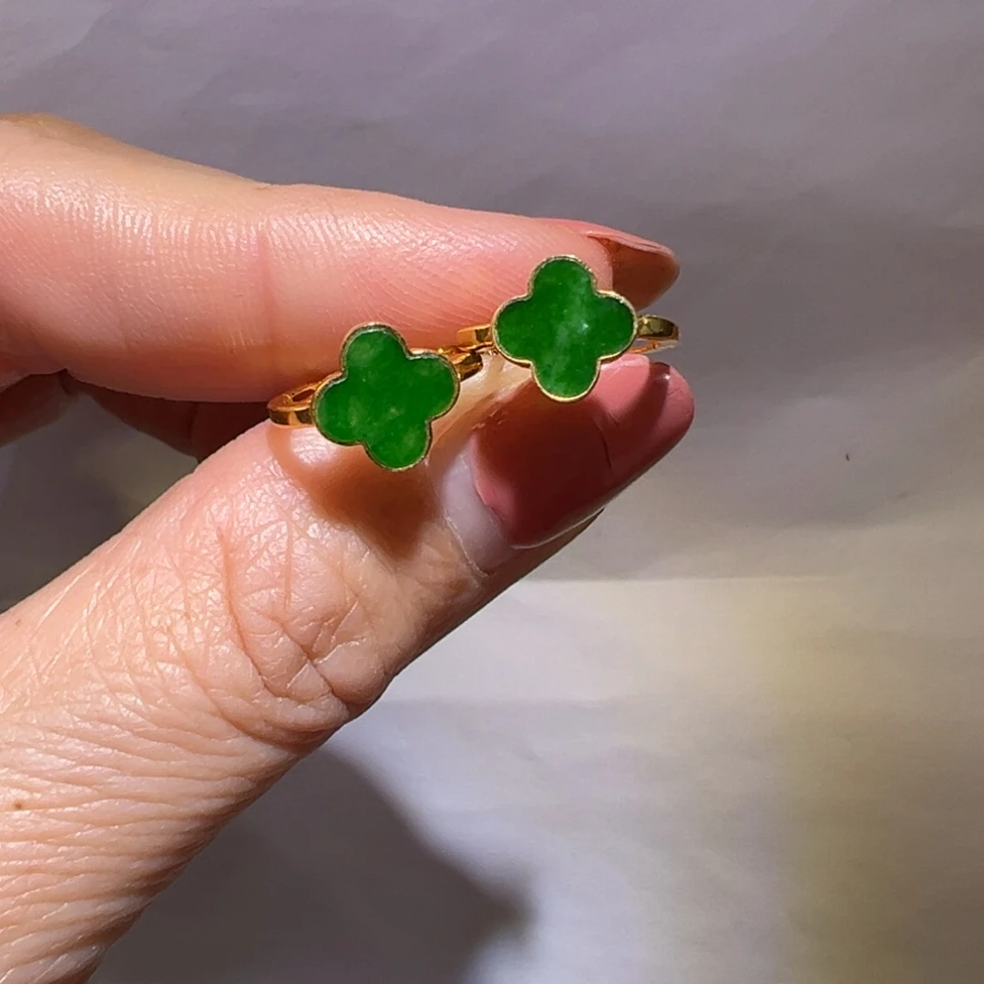 翡翠颈饰18K金镶嵌耳包