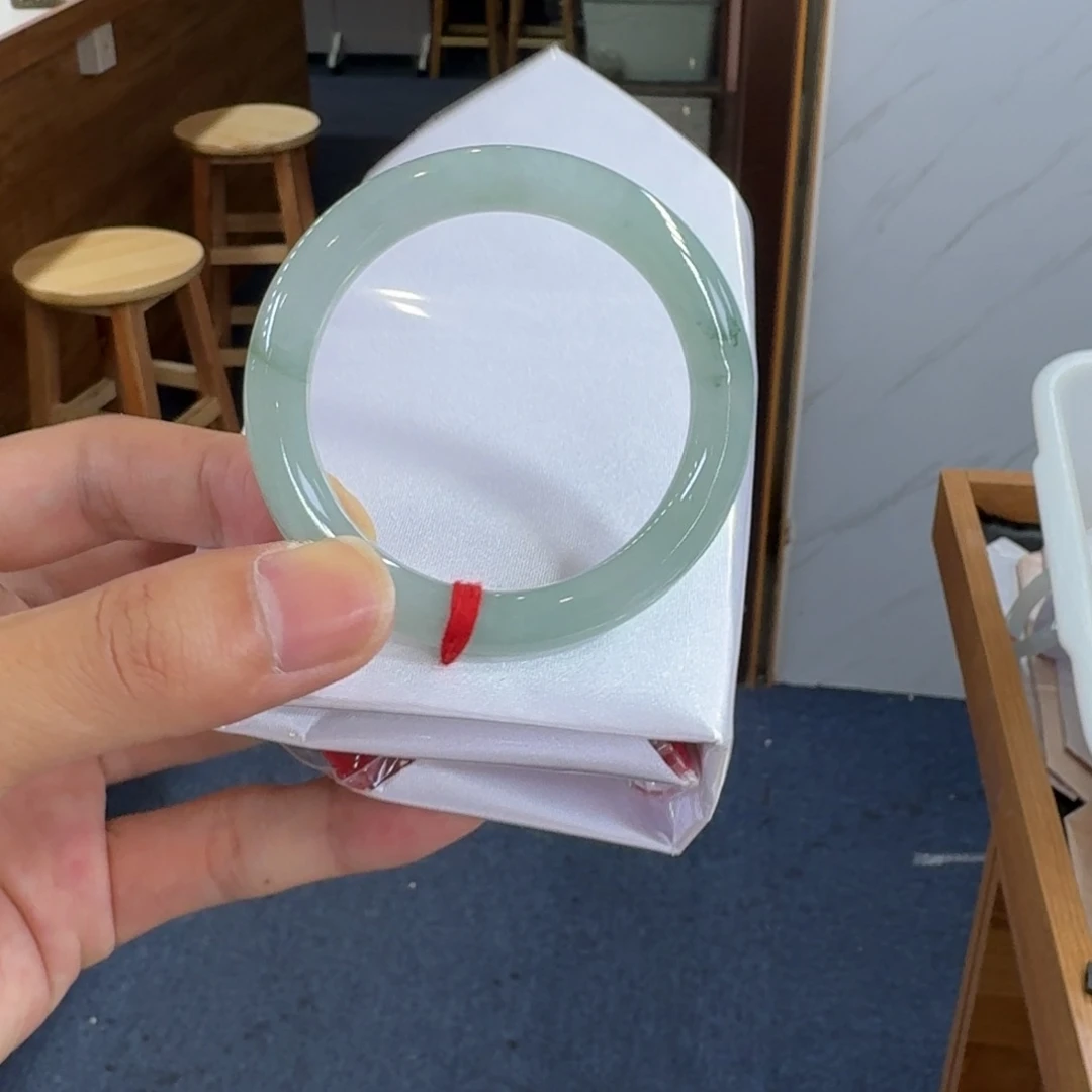 翡翠手镯未镶嵌纯天然缅甸翡翠A货买断