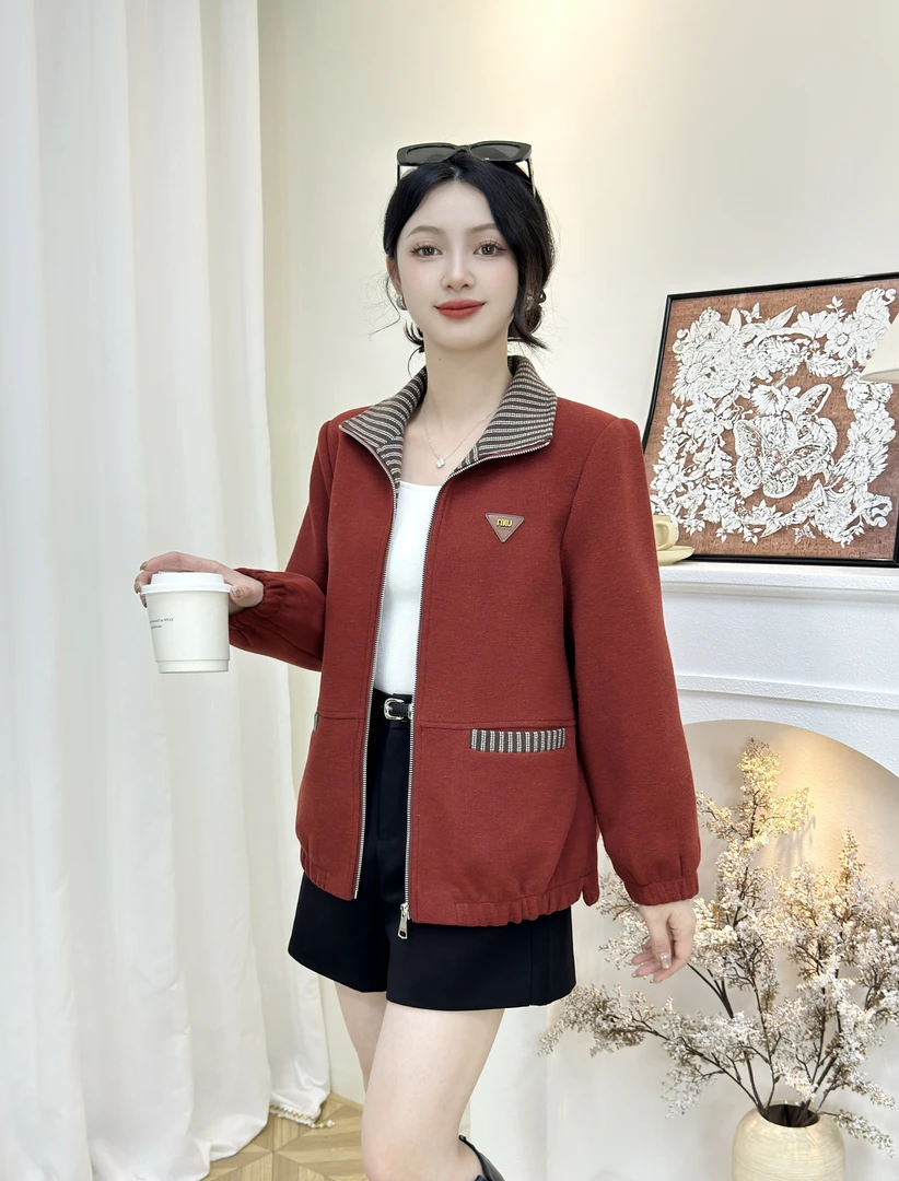 时尚开衫休闲风秋季中老年女装常规短外套翻领休闲气质