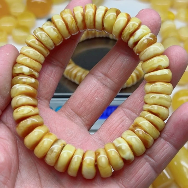 苁***蓉未镶嵌琥珀（矿物珀）裸石