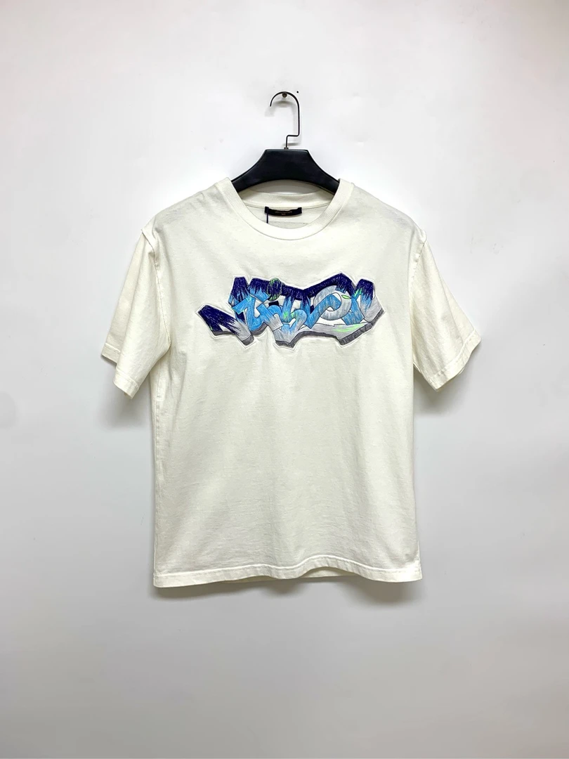 99新  【Lv】字母涂鸦短袖 L码