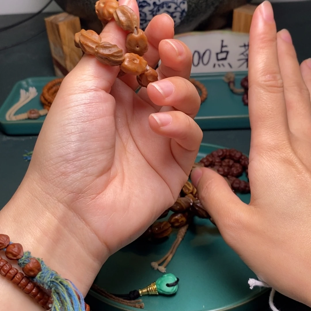 吊坠柏香籽/百香籽67.7龙骨