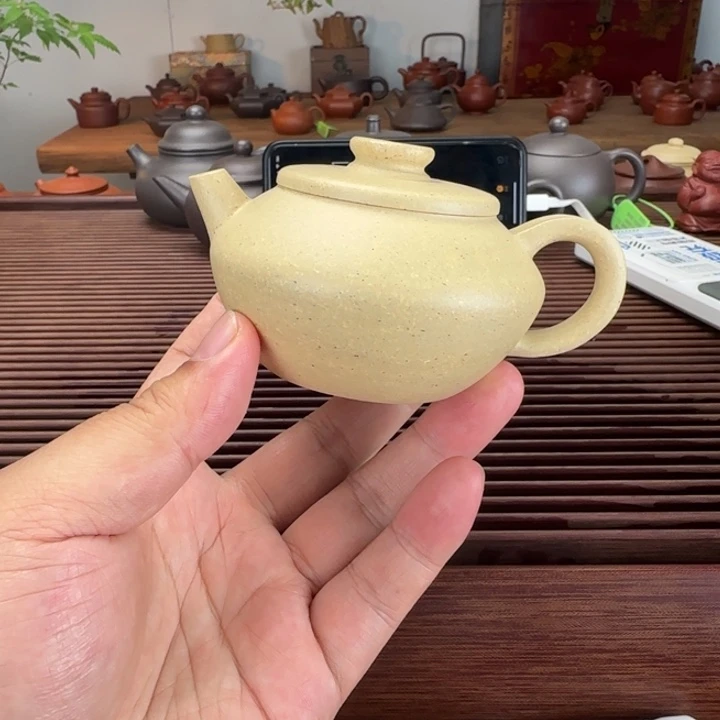 K***y紫砂茶壶本绿微瑕
