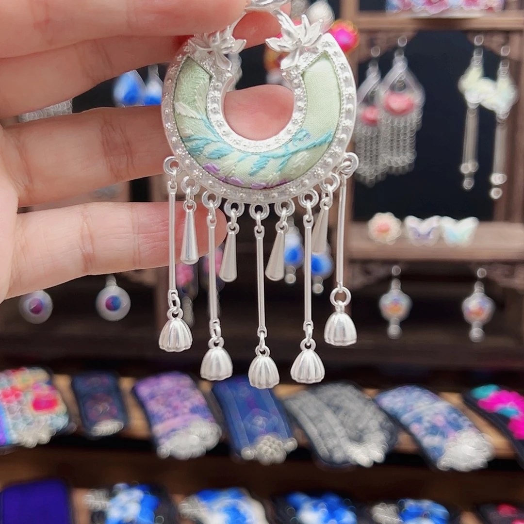 织绣手工刺绣工艺品