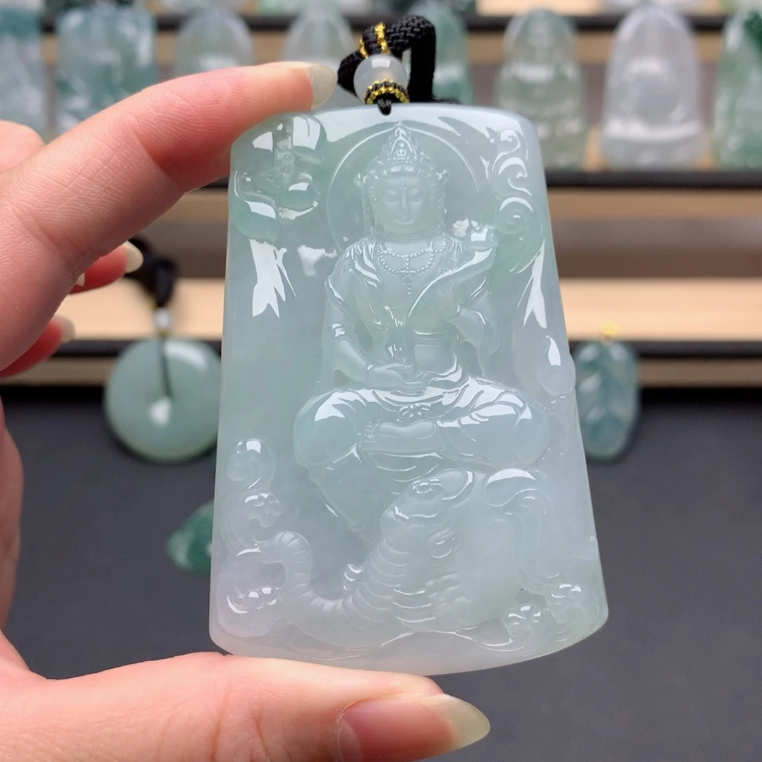 颈饰未镶嵌翡翠潇*普贤